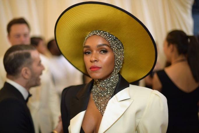 Met Gala 2018: The Best Hair and Makeup Looks Met Gala 2018: The Best Hair and Makeup Looks